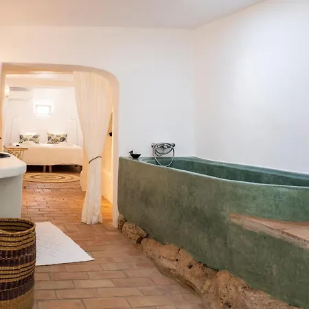 Bed & Breakfast Charlotte Be My Guest Quelfes